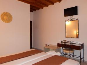 Tinos Suites in Agios Ioannis Porto
