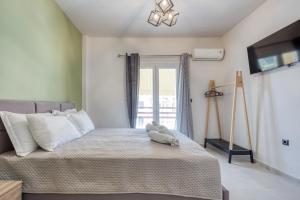 Spiro Solari Apartment
