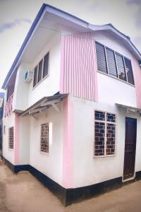 HANA Transient House