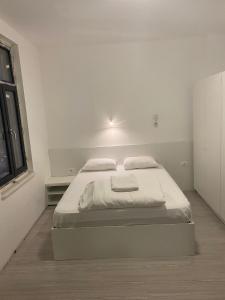 Continetal Apartment