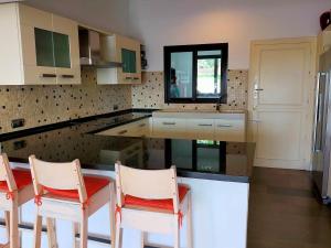 Private holiday villa with pool and amazing views