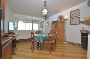 Appartement T2 vue mer pour 4 personnes. Secteur Boucanet Le Grau du Roi