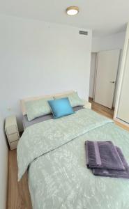 García Sanguesa Sunny Flat - Mediterranea Sunny Keys