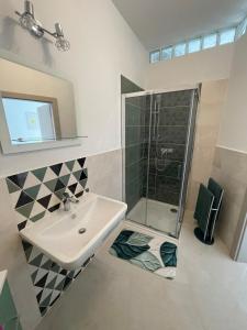 Pod věží Nechanice