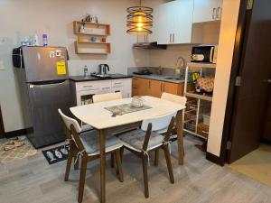 Cozy & comfy 1-bedroom unit