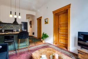 Słowackiego18 Secesyjne 80m2 Serce Jeżyc