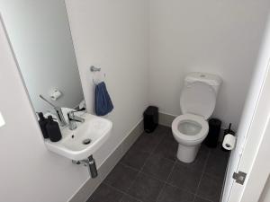 Lakelands Escape Enjoy the best of Mandurah