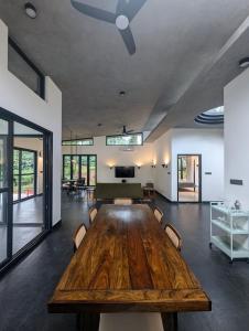 Birdsong - A LuxUnlock Private Villa