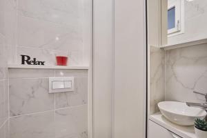 Modern Suite with Patio Boulogne-Billancourt