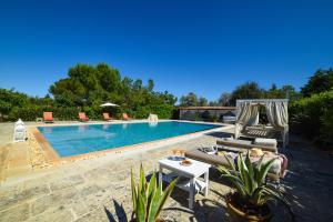 Villa Nina Luxury With Pool - Happy Rentals