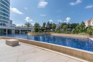Sirius Town Pool, Beach & Mall Spa & Gym Near