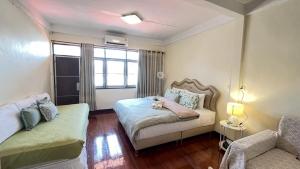 Cozy Stay , 5 mins walk to MRT Bang kapi