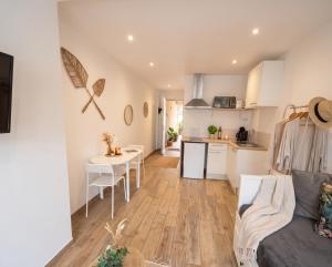 Charmant appart avec jardin privé wifi et clim - proche mer -1