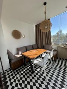 Green view & new decor, stylish new apartment!