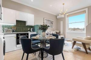 Luxury 1-Bedroom Hideaway in Chelsea