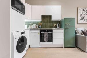 Luxury 1-Bedroom Hideaway in Chelsea
