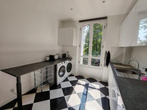 Appartement dans maison de Maître près de Paris