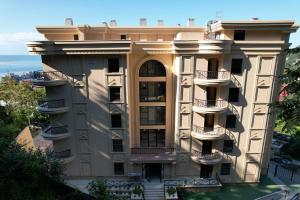 Elite Family Residences