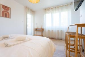 Super Studio 2 pers Near Basel Wifi Terrace 35