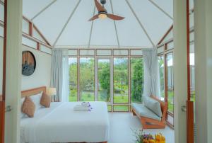 Svargan Lakeside Glamping