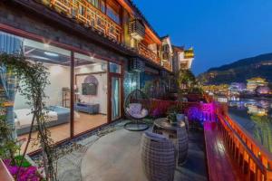 펑황 Shuiyun Zhijian Homestay 호텔 로비