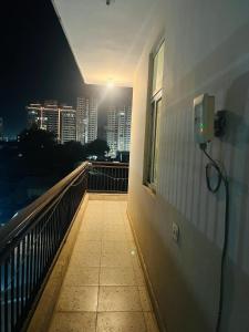 1 Room in Shared 3BHK Flat