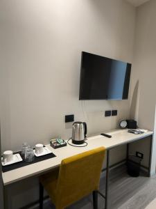 WakeApp Tech B&B