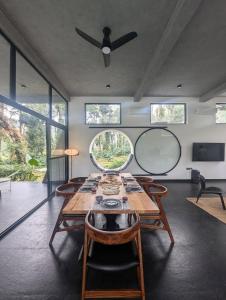 Earthsong Luxury Pool Villa by Luxunlock Private Villas