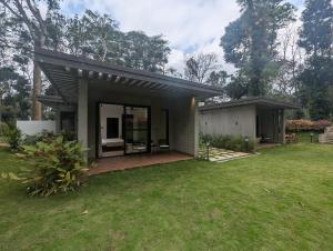 Earthsong Luxury Pool Villa by Luxunlock Private Villas