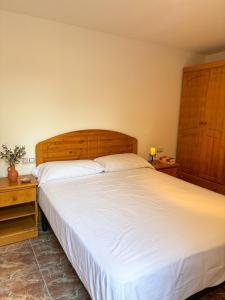 Private Villa with Pool & BBQ - Barcelona