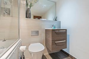 Quadrant Suite - Sleeps 2 - Terrace - Central