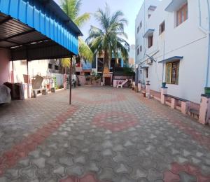 Yavarum Kelir - 3 Bedroom Family Stay Villa