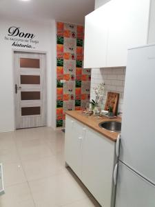 Staszica 6 by Zen4Guest