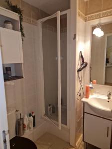 Studio Cosy CLIM-2 MIN Port & Plage
