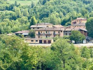 Panoramic apartment among the Oltrepò vineyards