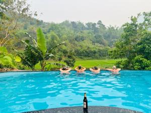 Ba Be Legend Hotel & Tours