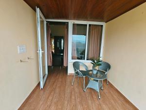 Whispering Pines Farmstay