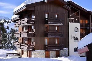 Résidence Onyx - Studio chaleureux et tout confort · Accès direct aux pistes · Vue Pistes MAE-3616