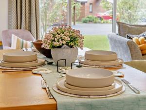 2 Bed in Swansea oc-91726
