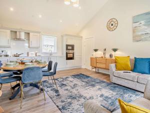 2 Bed in Swansea oc-91728