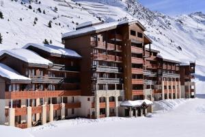 Résidence Themis - Appartement fonctionnel · Accès direct aux pistes · Vue pistes MAE-3694