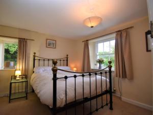3 Bed in Holmrook oc-sz416