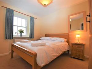 3 Bed in Holmrook oc-sz416