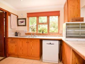 5 Bed in Lochailort oc-ca231