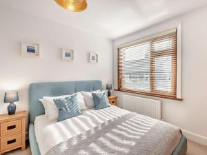 2 Bed in Seahouses oc-cn006