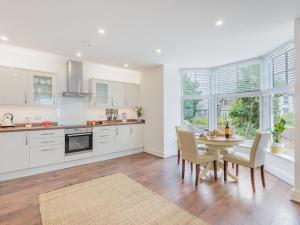 2 Bed in Windermere oc-78288