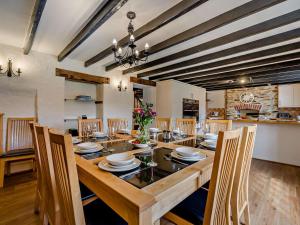 5 Bed in Wadebridge oc-tbart