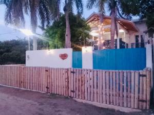 Cuatro Palmas Beach House