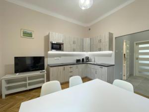 Spacious apartments Sarego Street - AC, calm area, close to Wawel