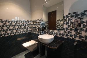 Crystal Suites